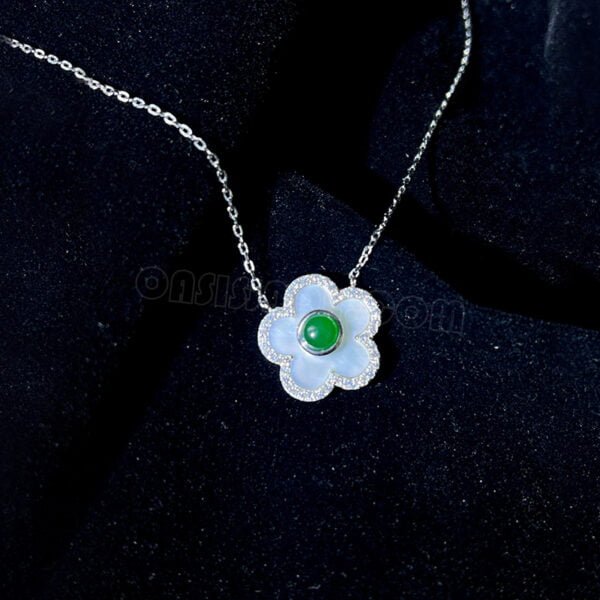 Green Jade Pendant Necklace Jade Jewelry Gift for Women Birthday Gift