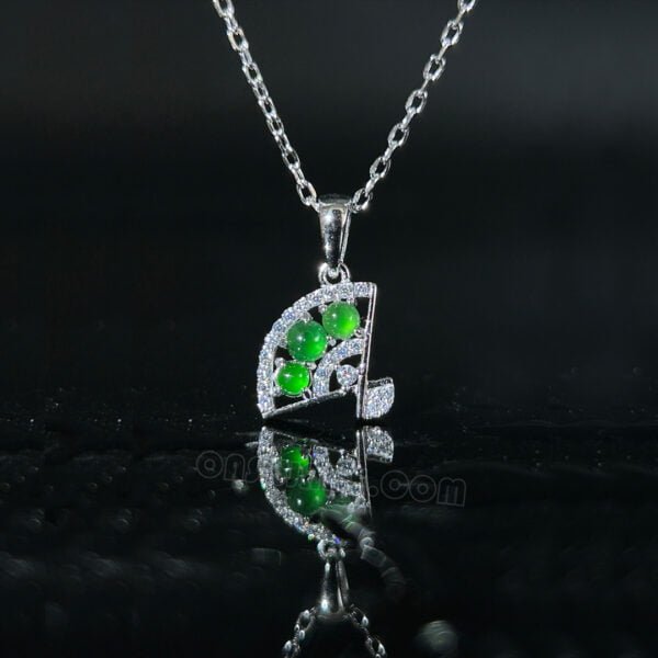 Fan Pendant Necklace Green Jade Creative Jewelry Necklace