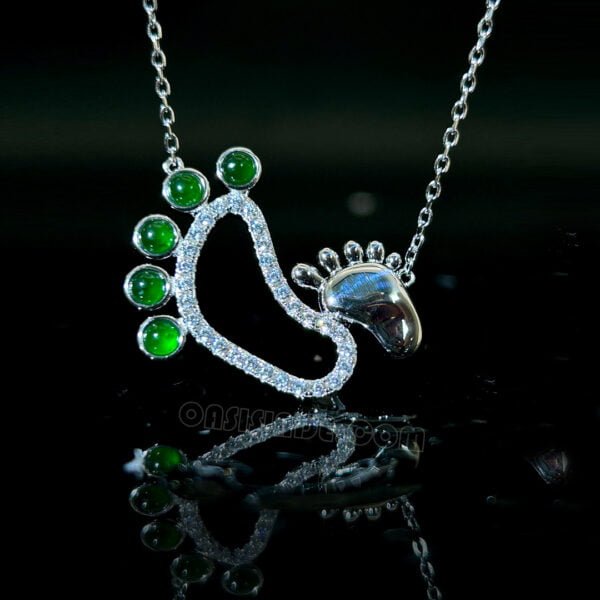 Jade Footprint Necklace Round Pendant Oasisjade
