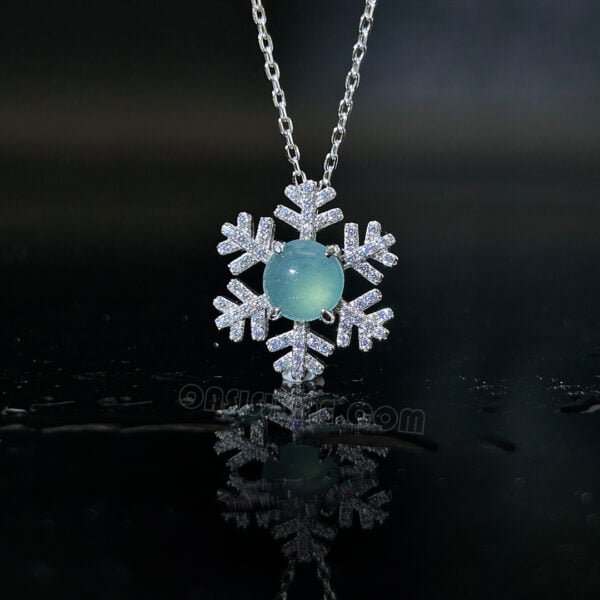 Temperament Snowflake Elegant Ice Blue Jade Pendant Necklace