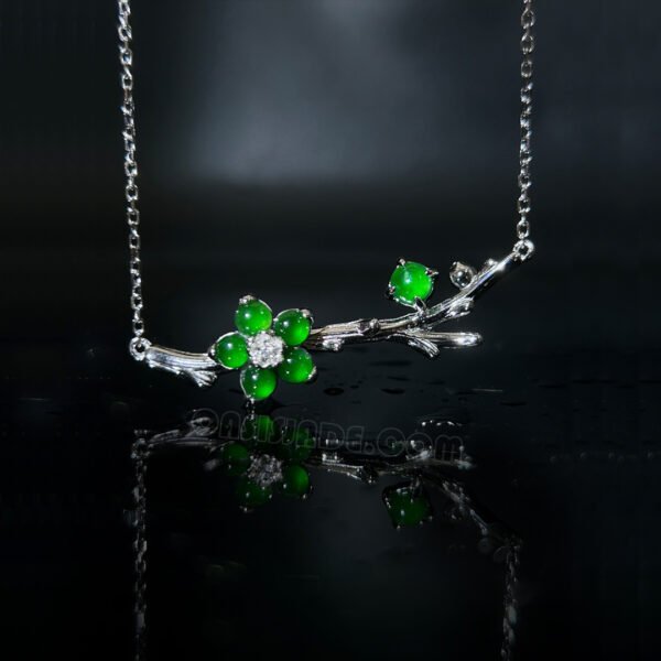 Natural Green Plum Blossom Necklace Pendant