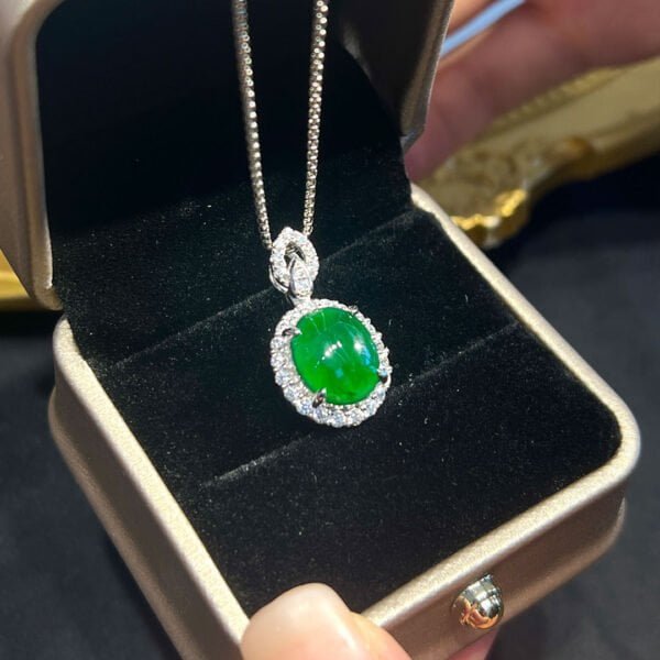 High Quality Jade Gemstone Jewelry Pendant Natural Green Jadeite Pendant - 图片 3