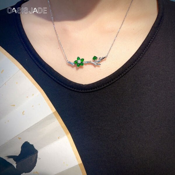 Green Emerald Necklace  Plum Blossom Design Fashion Jewelry Necklace For Women - 图片 4